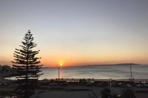 Apartamento Edificio Vanguardia frente al mar